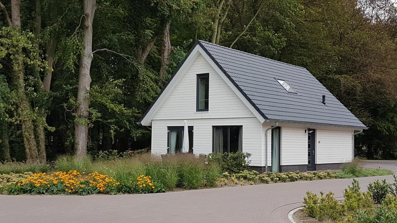 Villapark Ehzerburg Almen Eksteriør billede